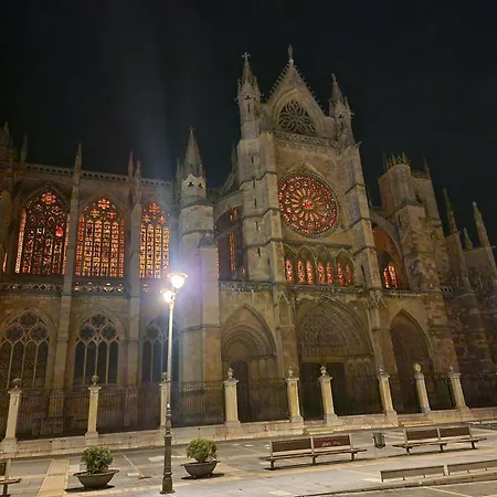 酒店 莱昂中央spaqh酒店