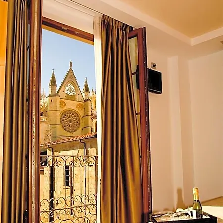 Hotel Qh Centro 3*