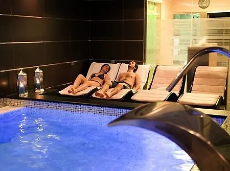 Qh Centro Hotel 3*