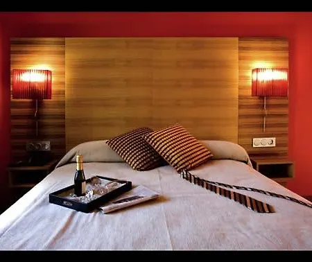 Hotel Qh Centro Leão