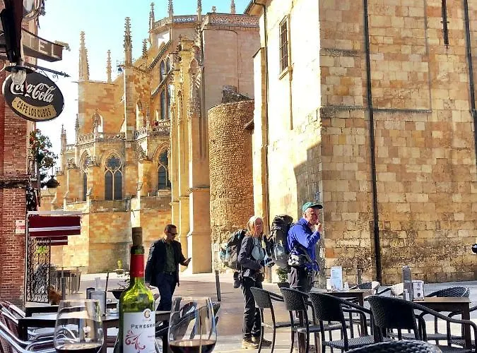 莱昂中央spaqh酒店 酒店 3*