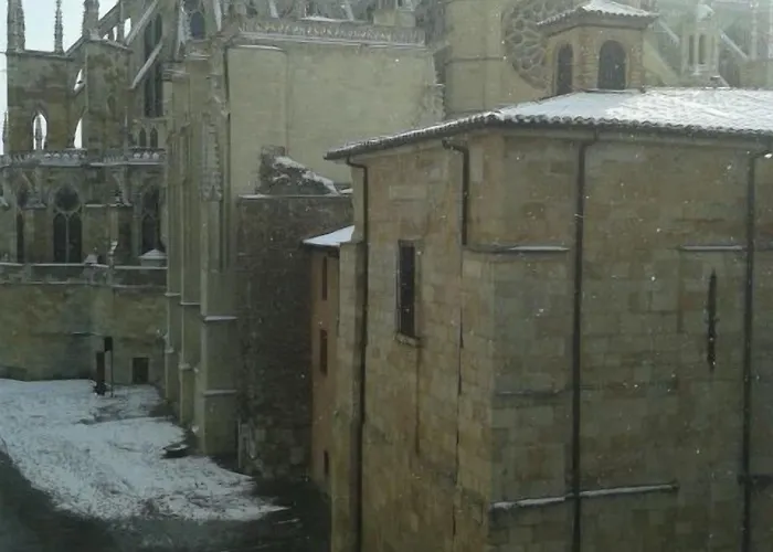 莱昂中央spaqh酒店 酒店 莱昂